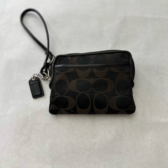COACH - Small Wallet - Picture 2 of 3